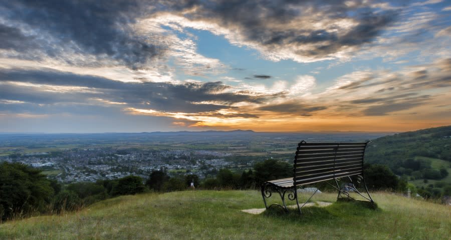 Burford on the Hill - Wonderful Winchcombe Cleeve Hill